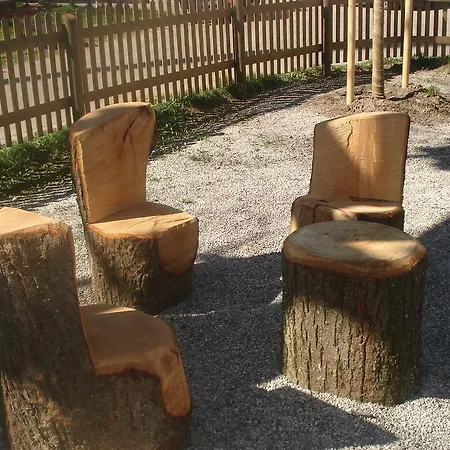 Gasthof Schlosswirt Konukevi 3*