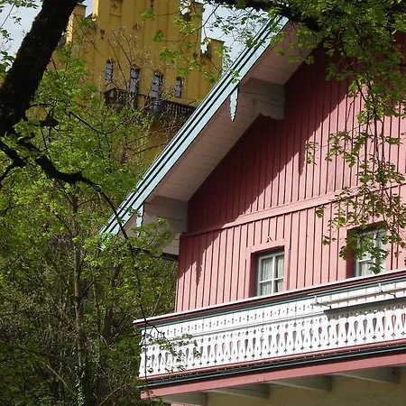 Gasthof Schlosswirt Konukevi